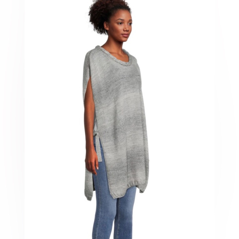 NWT Grey Ombré Braided Sweater Poncho